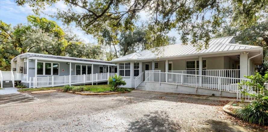 Commercial property in Myakka City, Florida 310.11 sq.m. № 2213890