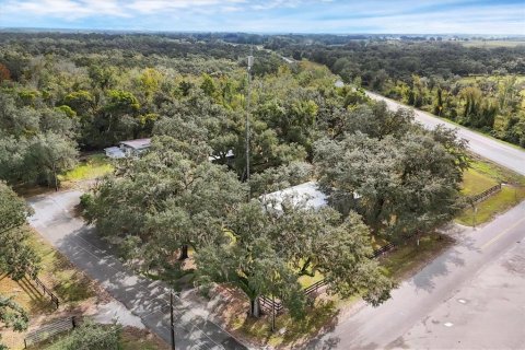 Commercial property in Myakka City, Florida 310.11 sq.m. № 2213890 - photo 4