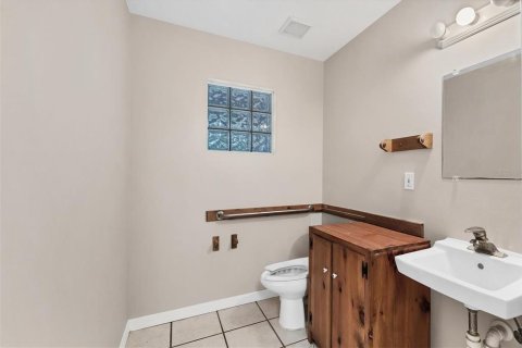 Commercial property in Myakka City, Florida 310.11 sq.m. № 2213890 - photo 20