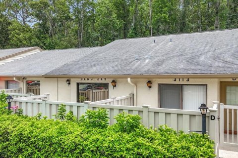 Condo in Tarpon Springs, Florida, 2 bedrooms  № 1825344 - photo 3