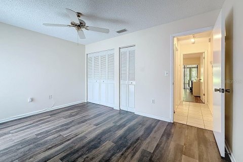 Condo in Tarpon Springs, Florida, 2 bedrooms  № 1825344 - photo 26
