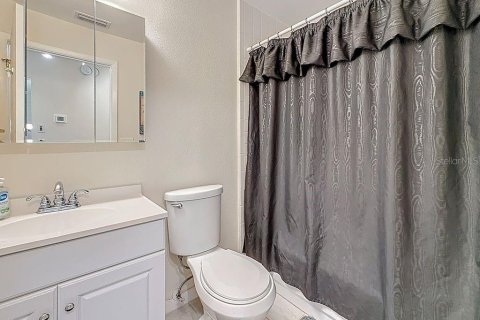 Condo in Tarpon Springs, Florida, 2 bedrooms  № 1825344 - photo 29
