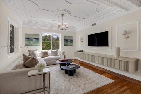 Villa ou maison à vendre à El Portal, Floride: 5 chambres, 277.31 m2 № 2059598 - photo 8