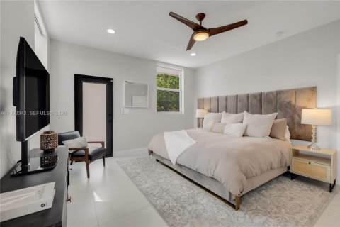 Villa ou maison à vendre à El Portal, Floride: 5 chambres, 277.31 m2 № 2059598 - photo 27