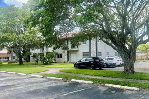 Appartement à louer à Miami Lakes, Floride: 1 chambre, 72 m2 № 1847674 - photo 20