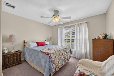 House in Tavares, Florida 2 bedrooms, 154.03 sq.m. № 2393571 - photo 20