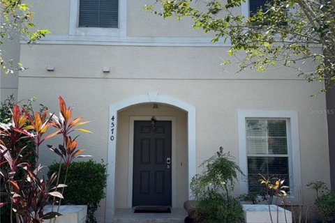 Adosado en alquiler en Kissimmee, Florida, 3 dormitorios, 120.31 m2 № 1909064 - foto 1