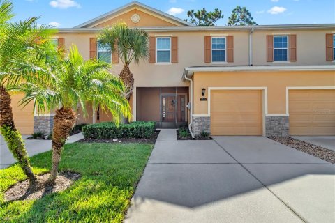 Townhouse in Tampa, Florida 3 bedrooms, 144 sq.m. № 2370776