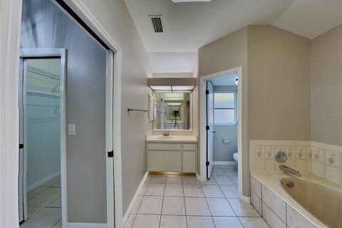 Casa en alquiler en Punta Gorda, Florida, 3 dormitorios, 207.54 m2 № 1910194 - foto 13