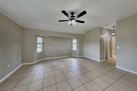 Casa en alquiler en Punta Gorda, Florida, 3 dormitorios, 207.54 m2 № 1910194 - foto 11