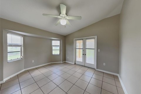 Casa en alquiler en Punta Gorda, Florida, 3 dormitorios, 207.54 m2 № 1910194 - foto 14