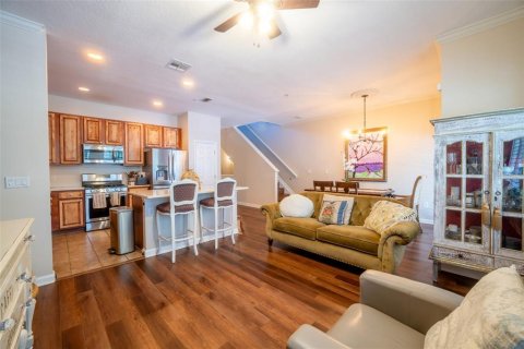 Adosado en venta en Clearwater, Florida, 3 dormitorios, 184.13 m2 № 2223323 - foto 5
