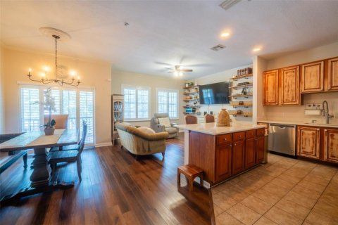 Adosado en venta en Clearwater, Florida, 3 dormitorios, 184.13 m2 № 2223323 - foto 4