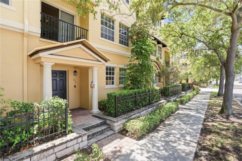 Townhouse in Clearwater, Florida 3 bedrooms, 184.13 sq.m. № 2223323