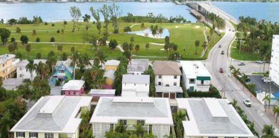 Appartement à Lake Worth, Floride 2 chambres, 112.41 m2 № 1227046