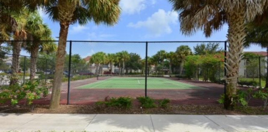 Condominio en Stuart, Florida, 2 dormitorios  № 1141182