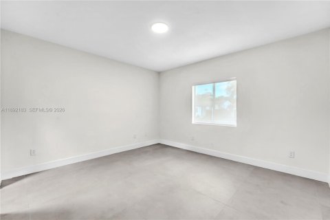 Купить виллу или дом в Майами, Флорида 4 спальни, 248.33м2, № 1975658 - фото 27