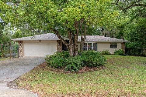 House in Crystal River, Florida 2 bedrooms, 144.56 sq.m. № 2284283