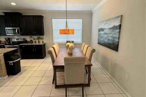 Villa ou maison à vendre à Kissimmee, Floride: 4 chambres, 239.78 m2 № 1034709 - photo 8