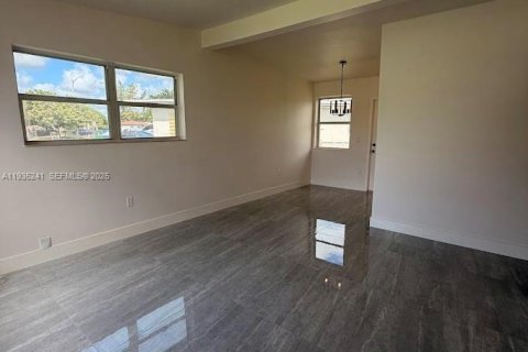 Villa ou maison à vendre à Fort Lauderdale, Floride: 3 chambres, 85.47 m2 № 1993431 - photo 22