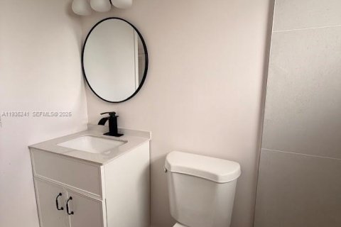 Villa ou maison à vendre à Fort Lauderdale, Floride: 3 chambres, 85.47 m2 № 1993431 - photo 12