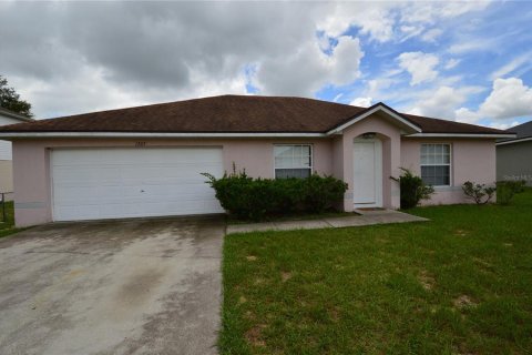 House in Kissimmee, Florida 3 bedrooms, 150.87 sq.m. № 1815975 - photo 1