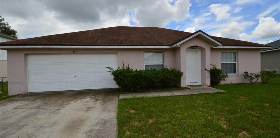 House in Kissimmee, Florida 3 bedrooms, 150.87 sq.m. № 1815975