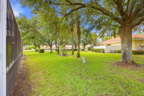 Villa ou maison à louer à Poinciana, Floride: 3 chambres, 116.03 m2 № 2387388 - photo 29
