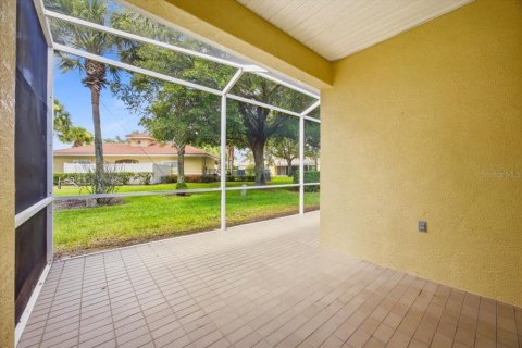 Villa ou maison à louer à Poinciana, Floride: 3 chambres, 116.03 m2 № 2387388 - photo 8
