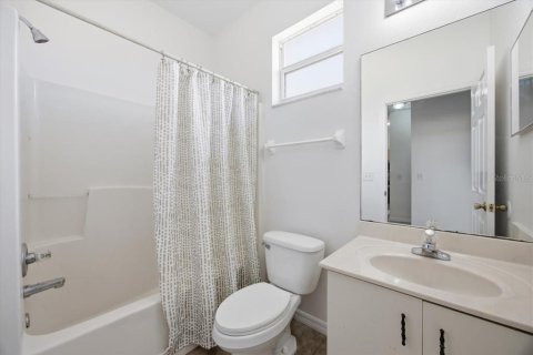 Villa ou maison à louer à Poinciana, Floride: 3 chambres, 116.03 m2 № 2387388 - photo 25