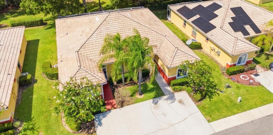 Villa ou maison à Poinciana, Floride 3 chambres, 116.03 m2 № 2387388