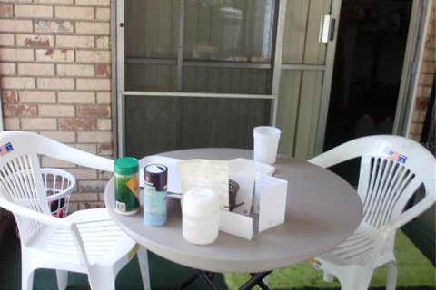 Casa en venta en Tampa, Florida, 3 dormitorios, 82.78 m2 № 2113020 - foto 4