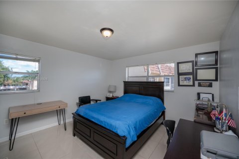 Купить кондоминиум в Санрайз, Флорида 2 спальни, 78.97м2, № 1764974 - фото 9