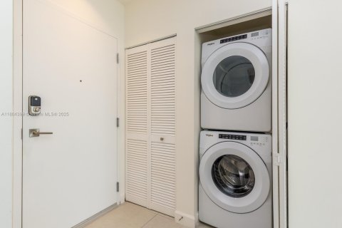 Купить кондоминиум в Дорал, Флорида 2 спальни, 94.76м2, № 1864136 - фото 13