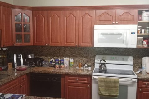 Condo in Homestead, Florida, 2 bedrooms  № 1854794 - photo 6