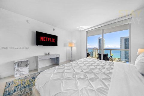 Copropriété à louer à Hallandale Beach, Floride: 3 chambres, 146.51 m2 № 1933859 - photo 23