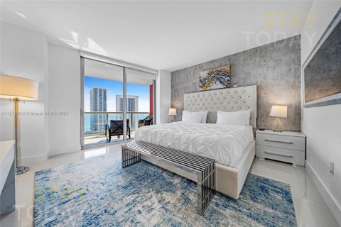 Copropriété à louer à Hallandale Beach, Floride: 3 chambres, 146.51 m2 № 1933859 - photo 22