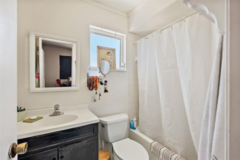 Купить виллу или дом в Трежер-Айленд, Флорида 5 комнат, 99.03м2, № 1765843 - фото 24