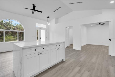 Villa ou maison à vendre à Punta Gorda, Floride: 3 chambres, 109.44 m2 № 2202587 - photo 20