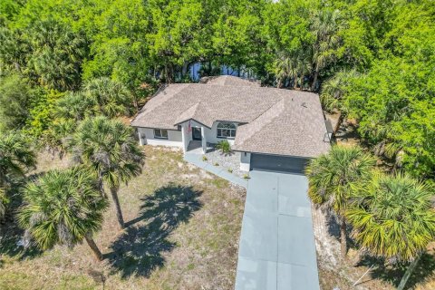 Villa ou maison à vendre à Punta Gorda, Floride: 3 chambres, 109.44 m2 № 2202587 - photo 5
