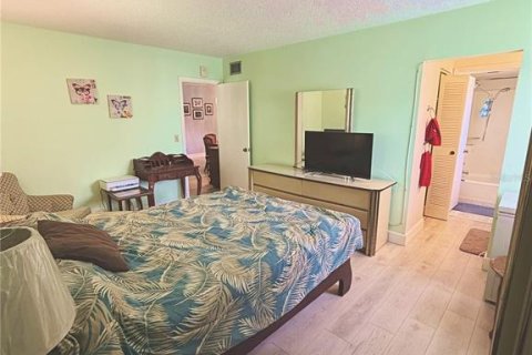 Купить кондоминиум в Уэст-Палм-Бич, Флорида 6 комнат, 101.82м2, № 2232827 - фото 15