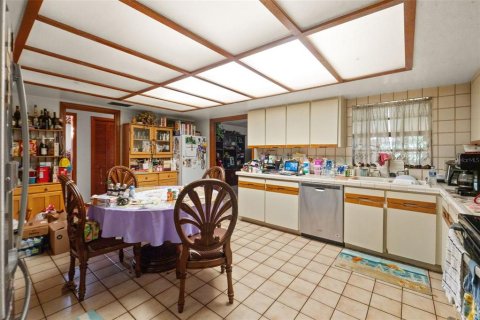 Casa en venta en Land O' Lakes, Florida, 4 dormitorios, 249.35 m2 № 1813593 - foto 14
