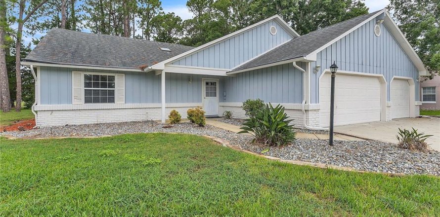 Villa ou maison à Palm Coast, Floride 4 chambres, 203.64 m2 № 2388676