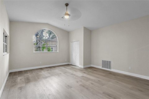 Villa ou maison à louer à Palm Coast, Floride: 4 chambres, 203.64 m2 № 2388676 - photo 7