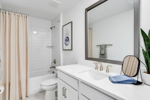 Adosado en alquiler en Wesley Chapel, Florida, 4 dormitorios, 223.89 m2 № 1914678 - foto 2