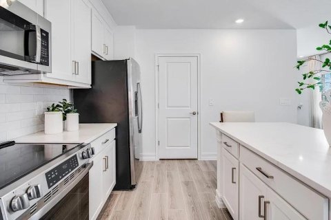 Adosado en alquiler en Wesley Chapel, Florida, 4 dormitorios, 223.89 m2 № 1914678 - foto 12