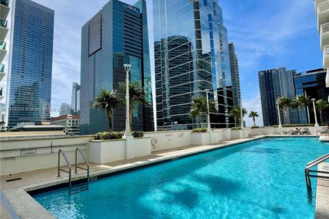 Condo in Miami, Florida, 1 bedroom  № 1836379 - photo 10