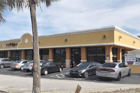 Commercial property in Sanford, Florida № 1703511 - photo 2