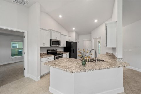 Casa en venta en Silver Springs Shores, Florida, 4 dormitorios, 163.32 m2 № 1911374 - foto 19