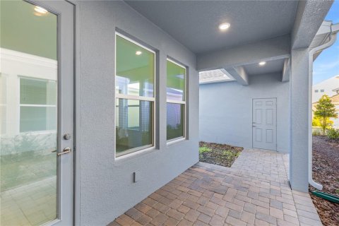 Villa ou maison à vendre à Winter Garden, Floride: 4 chambres, 216.65 m2 № 2306350 - photo 3